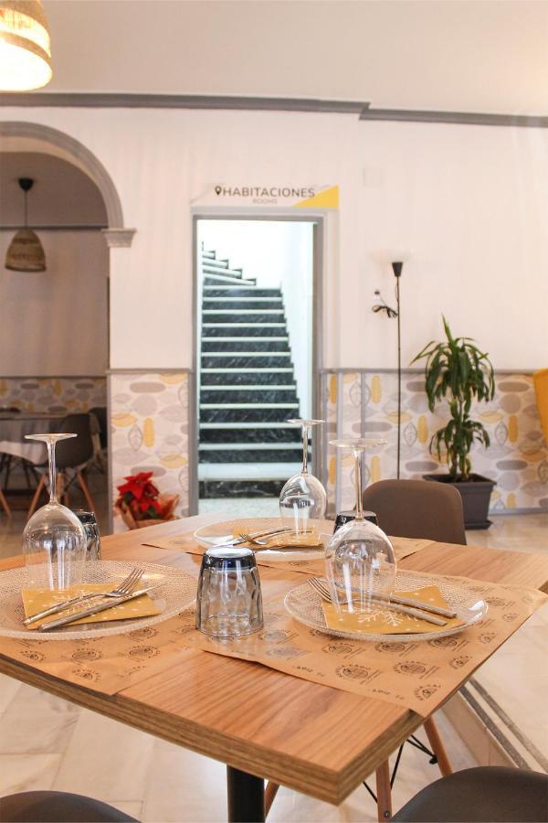 Hotel Restaurante Via Sevilla - Cadiz By Ma 22 Puntos Эль-Куэрво Экстерьер фото