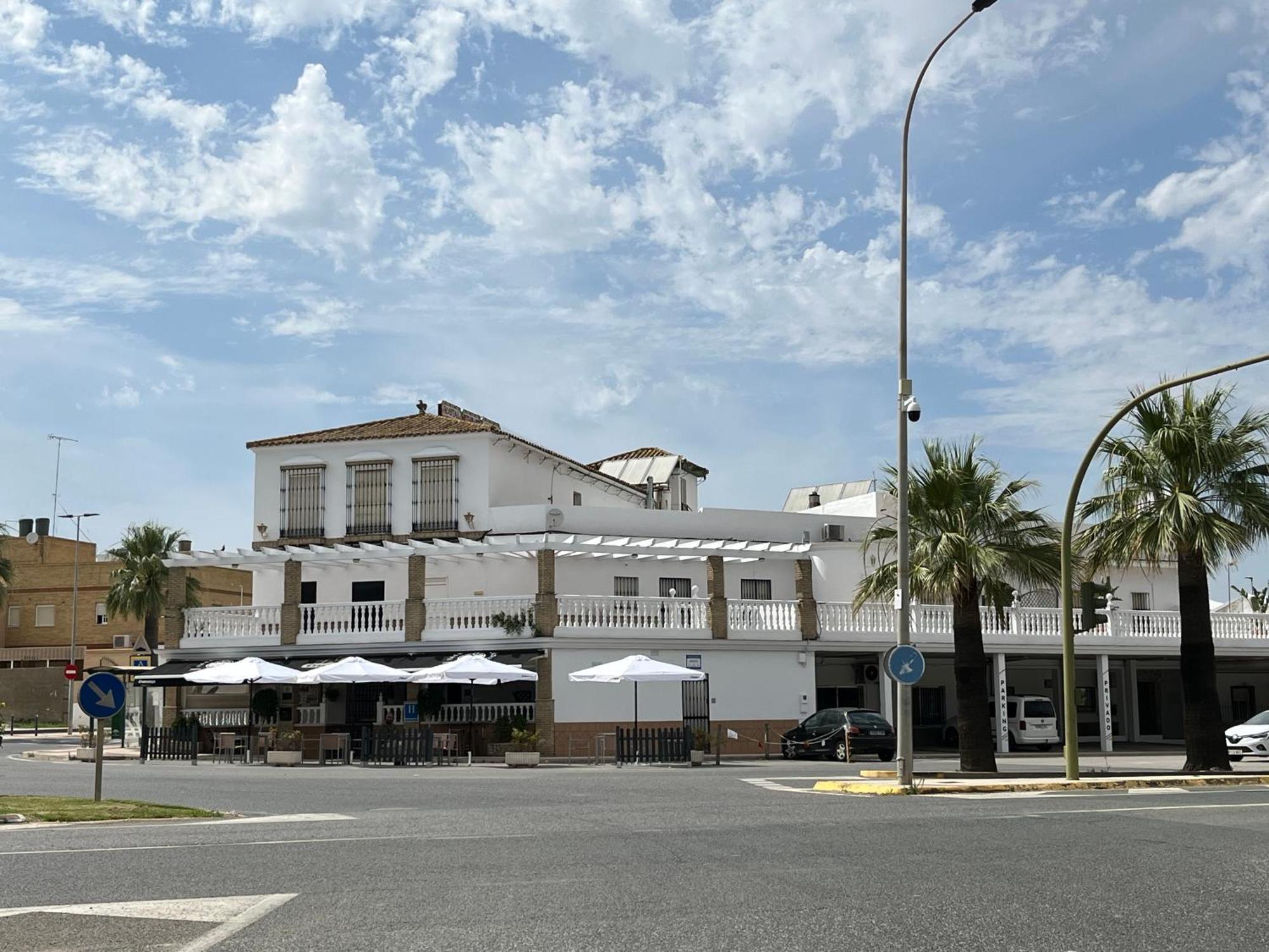Hotel Restaurante Via Sevilla - Cadiz By Ma 22 Puntos Эль-Куэрво Экстерьер фото